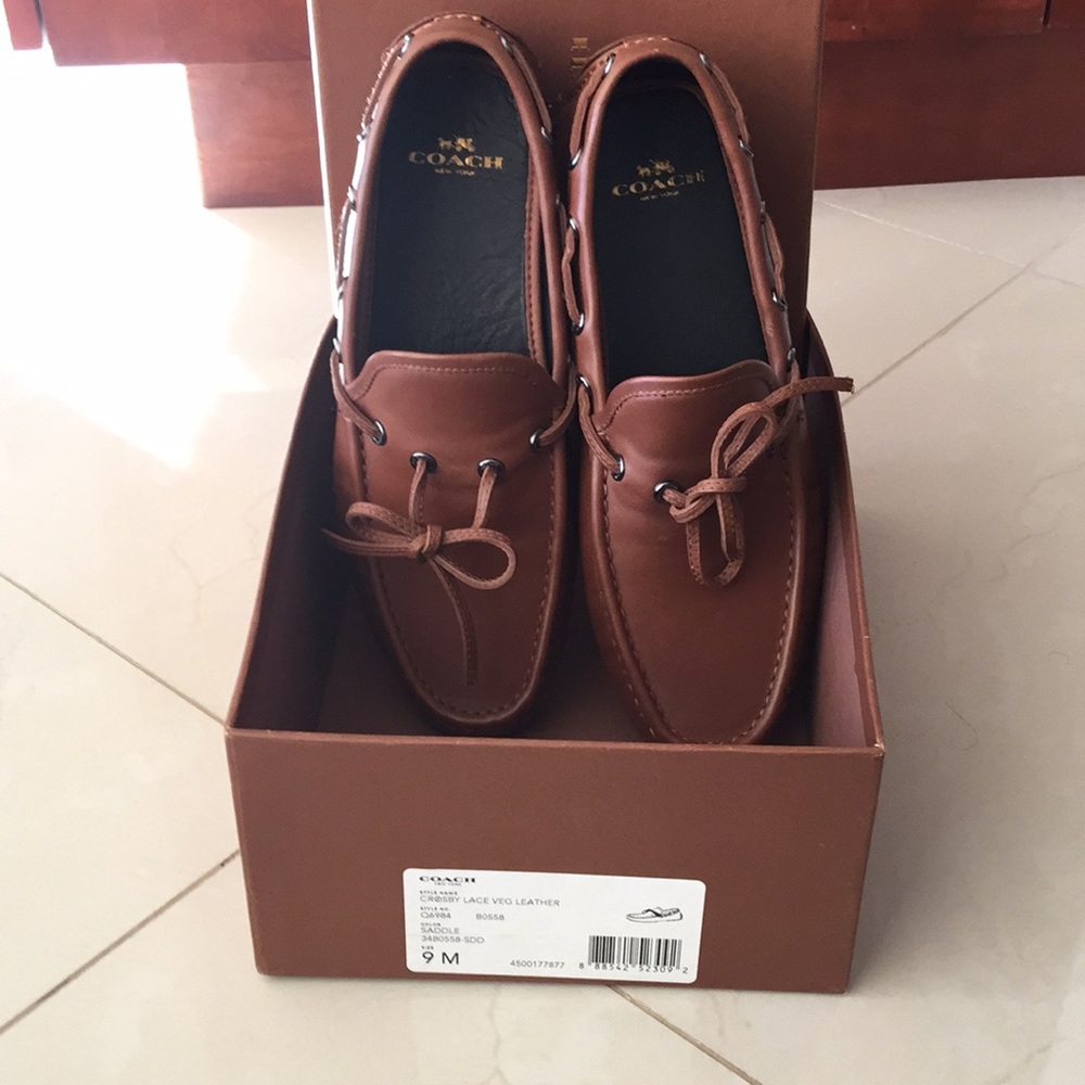 HOT DEAL🔥🔥JUST REDUCE TO SELL👞NEW COACH LOAFTER